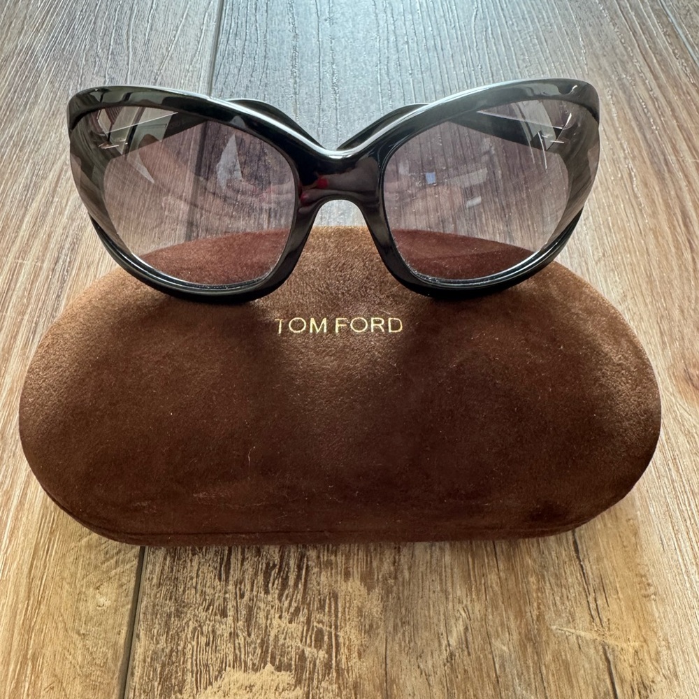 NEW Tom Ford Vivienne Black Sunglasses